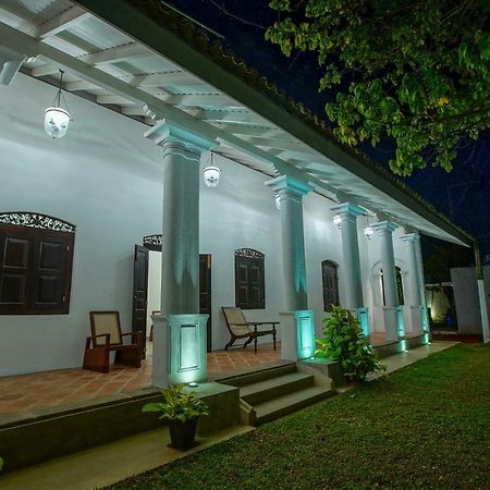 Bed and Breakfast Kapugedara297 Галле Экстерьер фото